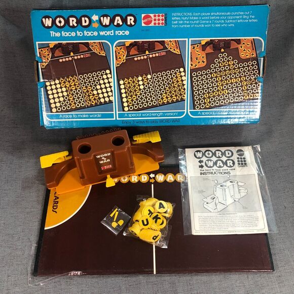 Vintage Mattel Word War Board Game 2 Players Strategy 1978 Complete - Picture 3 of 3